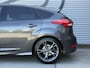 Ford Focus 1.0 ST-Line 2e Eigenaar|Navi|Stoelverwaming|Clima|Carplay|Cruise|PDC V+A|N.A.P|APK tot 02-2027