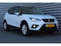 SEAT Arona 1.0 TSI 95PK STYLE BUSINESS INTENSE / NAVI / LEDER / CLIMA / LED / PDC / 16" LMV / CAMERA / KEYLESS / ALCANTARA / WINTERPAKKET / 1E EIGENAAR / NIEUWSTAAT !!
