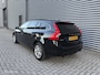Volvo V60 1.6 T4Momentum/182PK/NW APK/1E EIG/AIRC/CRUISE/PDC