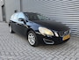 Volvo V60 1.6 T4Momentum/182PK/NW APK/1E EIG/AIRC/CRUISE/PDC