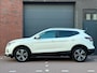 Nissan Qashqai 1.3 DIG-T N-Connecta, Automaat, Panoramadak, 360Camera, 18" Lichtmetaal, Garantie
