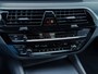 BMW 5-Serie 530e xDrive High Executive * HUD * TREKHAAK * M-PAKKET * NL AUTO *