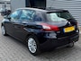 Peugeot 308 1.2 PureTech Blue Lease