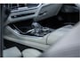 BMW X5 xDrive45e M-Sport Dravid Grau Skylounge / Bowers & Wilkins / Achteras sturing / Individual / Alcantara Hemel /