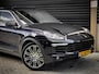 Porsche Cayenne 3.0 S E-Hybrid | PANO | LUCHTVERING | CHRONO | LEDER |