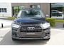 Audi Q5 50 TFSI e Quattro S edition | Luchtvering | Trekhaak | Ambiance sfeerverlichting | Panoramisch schuif/kanteldak | Head-up Display | HD Matrix LED verlichting | Half lederen interieur | Zwart optiek |