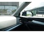 Audi Q5 50 TFSI e Quattro S edition | Luchtvering | Trekhaak | Ambiance sfeerverlichting | Panoramisch schuif/kanteldak | Head-up Display | HD Matrix LED verlichting | Half lederen interieur | Zwart optiek |