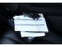 Land Rover Range Rover Evoque 2.0 Si 4WD 241pk | NL auto | Panoramadak | Trekhaak | Leer | 19 Inch | Stoelverwarming | Voorrruitverwarming | Verwarmd stuurwiel