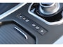 Land Rover Range Rover Evoque 2.0 Si 4WD 241pk | NL auto | Panoramadak | Trekhaak | Leer | 19 Inch | Stoelverwarming | Voorrruitverwarming | Verwarmd stuurwiel