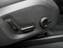Volvo XC60 2.0 T8 Plug-in hybrid AWD Ultimate Dark | 455PK | Luchtvering | Bowers & Wilkens | 360°-camera | Stoelventilatie | Massage | Nappa | Panoramadak | Trekhaak | Orrefors Sweden | Head-up display | Stoelverwarming V+A