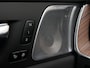 Volvo XC60 2.0 T8 Plug-in hybrid AWD Ultimate Dark | 455PK | Luchtvering | Bowers & Wilkens | 360°-camera | Stoelventilatie | Massage | Nappa | Panoramadak | Trekhaak | Orrefors Sweden | Head-up display | Stoelverwarming V+A
