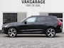 Volvo XC60 2.0 T8 Plug-in hybrid AWD Ultimate Dark | 455PK | Luchtvering | Bowers & Wilkens | 360°-camera | Stoelventilatie | Massage | Nappa | Panoramadak | Trekhaak | Orrefors Sweden | Head-up display | Stoelverwarming V+A