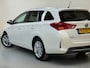 Toyota Auris Touring Sports 1.8 Hybrid Lease Pano Cruise Camera