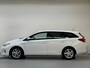 Toyota Auris Touring Sports 1.8 Hybrid Lease Pano Cruise Camera