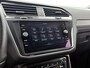 Volkswagen Tiguan 1.4 TSI eHybrid R-Line Business+ | Soh 94,6% | 245 PK | Automaat | Stoel en Stuurverwarming | Digital Cockpit PRO | Camera | Apple Carplay / Android Auto