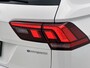Volkswagen Tiguan 1.4 TSI eHybrid R-Line Business+ | Soh 94,6% | 245 PK | Automaat | Stoel en Stuurverwarming | Digital Cockpit PRO | Camera | Apple Carplay / Android Auto