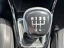 Volkswagen T-Cross 1.0 TSI Life Design Black App connect / Airco / Parkeersensoren / Extra getint glas / 17"LM Velgen
