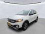 Volkswagen T-Cross 1.0 TSI Life Design Black App connect / Airco / Parkeersensoren / Extra getint glas / 17"LM Velgen