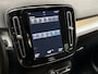 Volvo XC40 1.5 T5 Recharge Sport 252Pk Automaat (APPLE CARPLAY, GROOT NAVI, CAMERA, SPORTSTOELEN, KEYLESS, CRUISE, NIEUWE APK, NIEUWSTAAT)