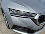 Skoda Octavia Combi 1.0 TSI Business Edition Navigatie / Parkeersensoren / Smartlink / LED verlichting / 17"LM velgen Garantie tot 14-06-2028