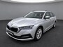 Skoda Octavia Combi 1.0 TSI Business Edition Navigatie / Parkeersensoren / Smartlink / LED verlichting / 17"LM velgen Garantie tot 14-06-2028