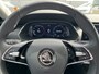 Skoda Octavia Combi 1.0 TSI Business Edition Navigatie / Parkeersensoren / Smartlink / LED verlichting / 17"LM velgen Garantie tot 14-06-2028