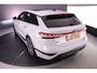 Audi A6 Avant e-tron S edition quattro 100 kWh | Luchtvering | Panorama Dak | Matrix | Camera | Head-up | Winter-pakket | Navigatie-pakket | Interieur-pakket | Tech Pro |