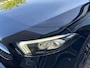 Mercedes-Benz A-klasse 180 Business Solution AMG automaat (PANO|18"|CAMERA|STOELVERW.|CARPLAY)
