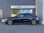 Mercedes-Benz A-klasse 180 Business Solution AMG automaat (PANO|18"|CAMERA|STOELVERW.|CARPLAY)