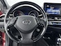 Toyota C-HR / C-HR+ 1.8 Hybrid Style Bi-Tone Limited | Trekhaak | Stoelverwarming | Navigatie | Blind Spot |