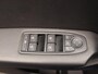 Renault Captur E-Tech Hybrid 145 Zen | Parkeersensoren v+a met achteruitrijcamera | Apple CarPlay & Android Auto | Metaalkleur | Cruise control | Airco |