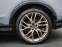 Audi Q4 Sportback e-tron 45 Edition 82 kWh l Adaptive cruise control l Climate control l Warmtepomp l Glazen panoramadak l Stoelverwarming l Head-up display l 360 graden camera l Apple Carplay / Android Auto l Navigatie l Privacy glas l Optiekpakket zwart plus