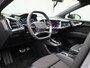 Audi Q4 Sportback e-tron 45 Edition 82 kWh l Adaptive cruise control l Climate control l Warmtepomp l Glazen panoramadak l Stoelverwarming l Head-up display l 360 graden camera l Apple Carplay / Android Auto l Navigatie l Privacy glas l Optiekpakket zwart plus