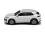 Volkswagen T-Roc Life First Edition | 'App-Connect' draadloze smartphone integratie | Automatische afstandsregeling (Adaptive Cruise Control) | Buitenspiegels elektrisch instel-, verwarm- en inklapbaar