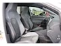 Volkswagen Golf 1.5 eTSI 150pk DSG R-Line Navi | Adaptief Cruise | Apple/Android Carplay | Achteruitrijcamera | Schuif/Kantel dak
