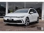 Volkswagen Golf 1.5 eTSI 150pk DSG R-Line Navi | Adaptief Cruise | Apple/Android Carplay | Achteruitrijcamera | Schuif/Kantel dak