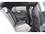 Volkswagen Golf 1.5 eTSI 150pk DSG R-Line Navi | Adaptief Cruise | Apple/Android Carplay | Achteruitrijcamera | Schuif/Kantel dak