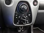 Toyota Aygo 1.0 VVT-i x-play | Navigatie | Camera | Cruise Control | Bluetooth | Airco