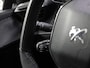 Peugeot e-208 Allure Pack 50kWh 136PK | 1ste eigenaar | ACCURAPPORT 96% | LEER/Stof | AppleCarPlay/AndroidAuto | AUTOMAAT | 3 FASE | LED lampen | LMV | Navigatie | Camera | Climate Control | Cruise Control | Isofix | Privacy Glass |