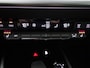 Audi Q4 e-tron 45 quattro Edition 82 kWh l Navigatie l Climate control l Stoelverwarming l Parkeersensoren l Privacy glas l Trekhaak l LED-koplampen l Audi sound system l Audi virtual cockpit
