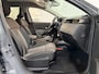 Dacia Duster 150PK TCe Extreme Automaat | 1e eigenaar | Side Steps | 360 Camera | Climate Control | Apple CarPlay/Android Auto | Lichtmetalen Velgen | Cruise Control | Licht & Regen Sensor |