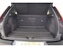 Volvo XC40 Recharge Pro 70kWh 3-fase [ Comfortstoelen Camera Keyless ]