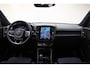 Volvo XC40 Recharge Pro 70kWh 3-fase [ Comfortstoelen Camera Keyless ]