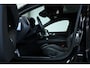 Volvo V60 B4 R-Design | Bowers & Wilkins Premium Audio | Adaptive Cruise Control | Gelamineerde Zijruiten | 360° Parkeercamera | BLIS | 20'' Lichtmetalen velgen | Parkeersensoren voor + achter | Panoramadak | Dealeronderhouden |