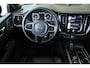 Volvo V60 B4 R-Design | Bowers & Wilkins Premium Audio | Adaptive Cruise Control | Gelamineerde Zijruiten | 360° Parkeercamera | BLIS | 20'' Lichtmetalen velgen | Parkeersensoren voor + achter | Panoramadak | Dealeronderhouden |