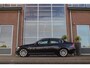 BMW 3-Serie 320i Executive | Facelift | Keyless entry | Stoelverwarming | Navigatie Professional | Cruise control | Spiegelpakket | Climate control | PDC | Chrome Line | Regensensor