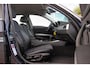 BMW 3-Serie 320i Executive | Facelift | Keyless entry | Stoelverwarming | Navigatie Professional | Cruise control | Spiegelpakket | Climate control | PDC | Chrome Line | Regensensor