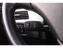 BMW 3-Serie 320i Executive | Facelift | Keyless entry | Stoelverwarming | Navigatie Professional | Cruise control | Spiegelpakket | Climate control | PDC | Chrome Line | Regensensor
