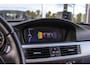BMW 3-Serie 320i Executive | Facelift | Keyless entry | Stoelverwarming | Navigatie Professional | Cruise control | Spiegelpakket | Climate control | PDC | Chrome Line | Regensensor