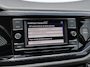 Volkswagen Polo 1.0 TSI Life / Climate controle / App connect / Parkeersensoren V+A / Fabrieksgarantie 12-27 / **